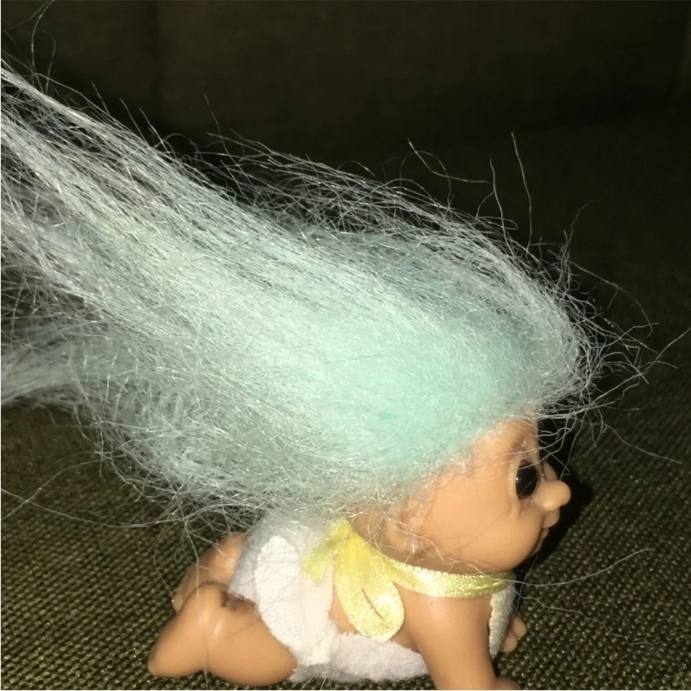 Euc vintage troll dolls